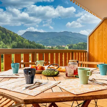 Apt With Balcony And View On The Aravis